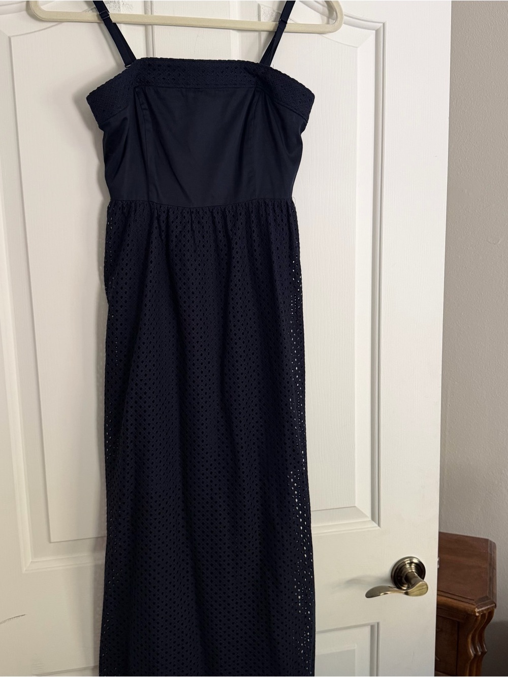 Ann Taylor Petite Navy Eyelet Maxi Dress 00P Spaghetti Strap